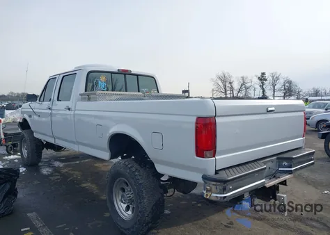 1997 Ford F-350 Xl из США, поврежденный, VIN 1FTJW36F8VEB00406